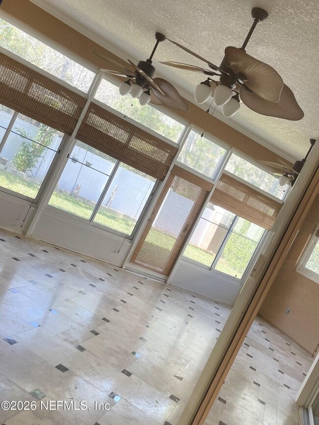 Building Photo - 9936 Watermark Ln W