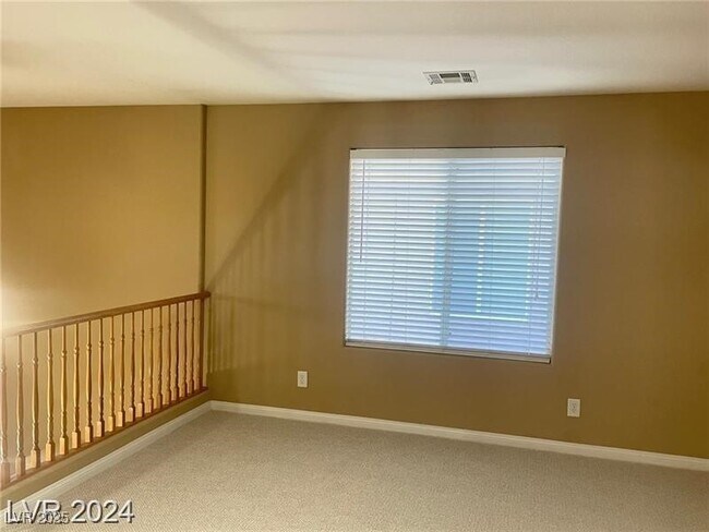 Building Photo - 5079 W Moberly Ave