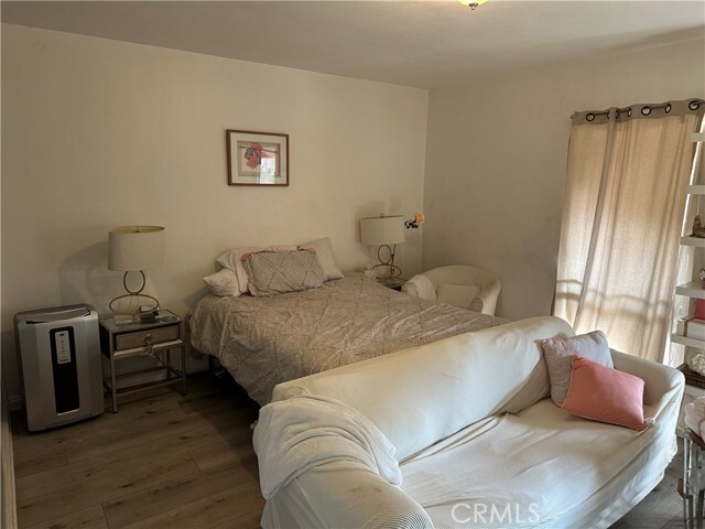 Building Photo - 440 Chestnut Ave