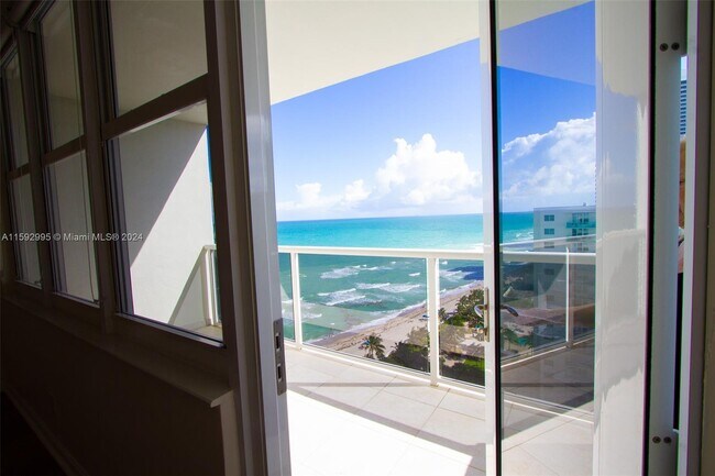 Building Photo - 3725 S Ocean Dr