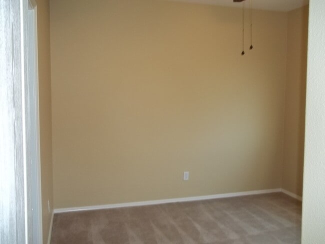 Building Photo - 2-Story home located in the gated communit...