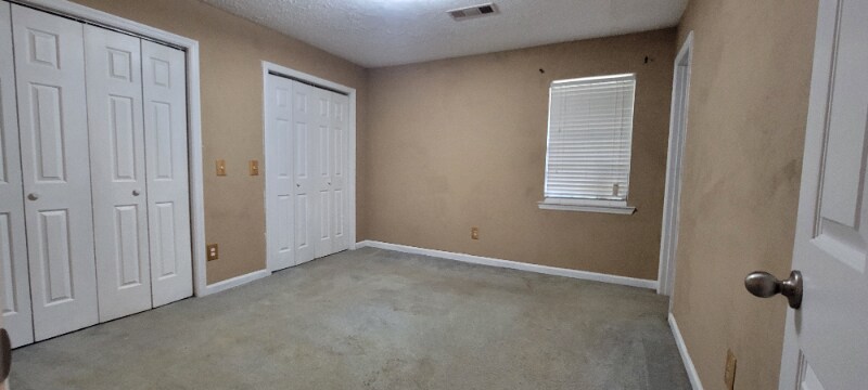 Building Photo - 142 Lee Rd 2150