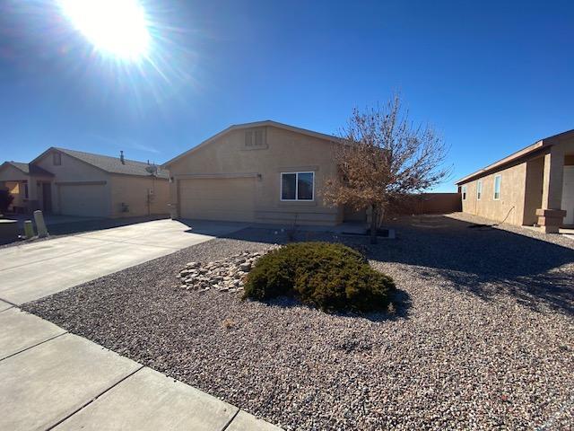 Building Photo - 16 Tome Vista Dr