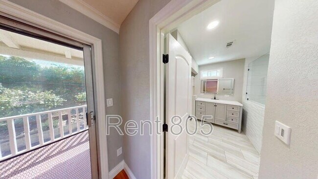 Building Photo - 1239 Rotella St