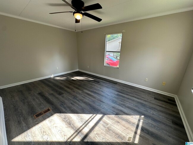 Building Photo - 114 Bettis Cir