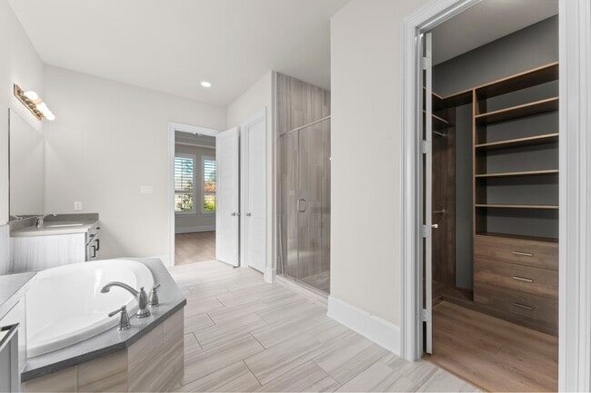 Building Photo - 27907 Emerald Vista Dr