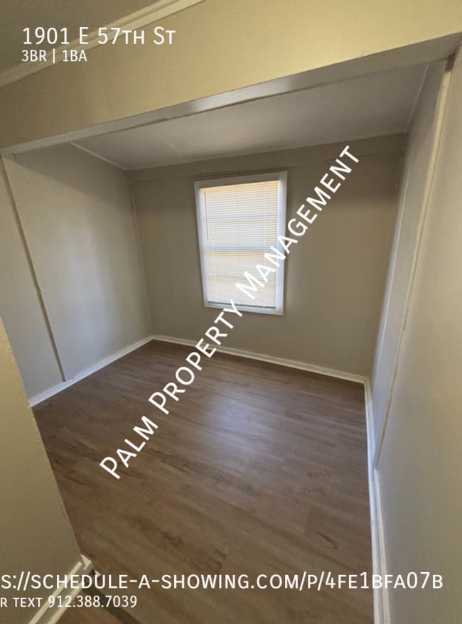 Building Photo - 1901 E 57th St