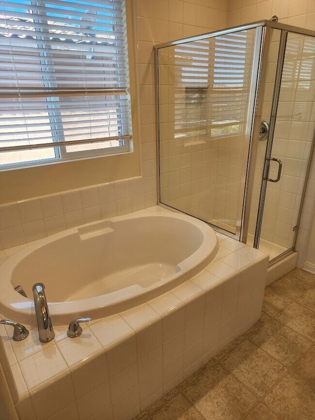 Building Photo - 36300 Golden Poppy Ln