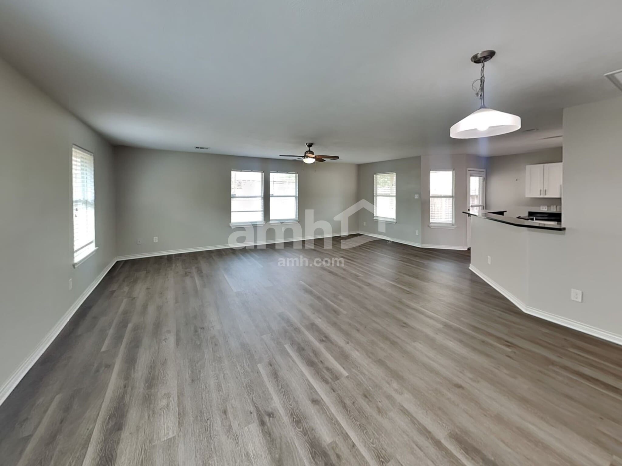 Building Photo - 13323 Ambrosa Dr