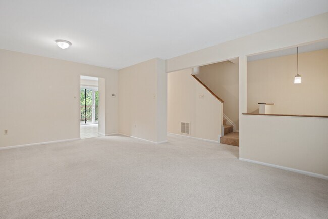 Building Photo - 11740 Stonegate Ln