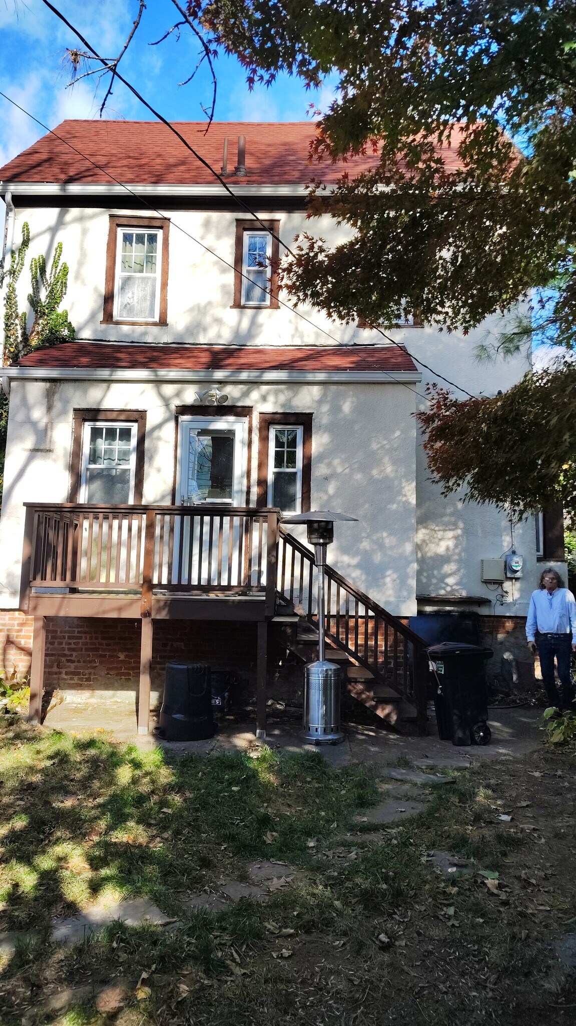 BACKYARD FACING THE BACK PORCH - 4 Edmarth Pl