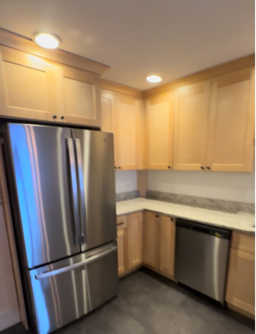 Building Photo - 1 Walnut St