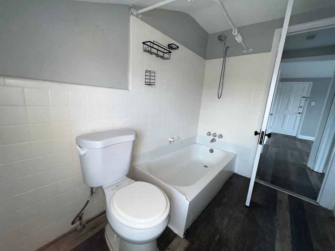 Bathroom - 448 E Baltimore Ave