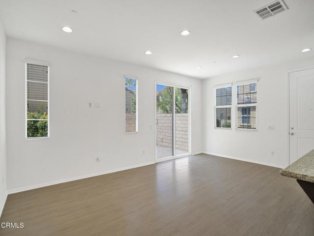 Building Photo - 2949 Palmera Ln