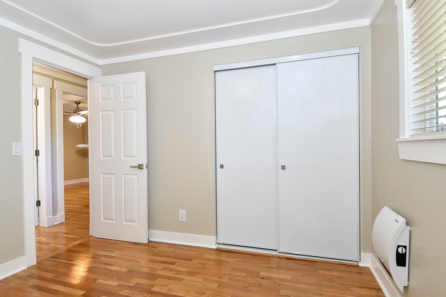 Building Photo - 8 SE 136th Ave