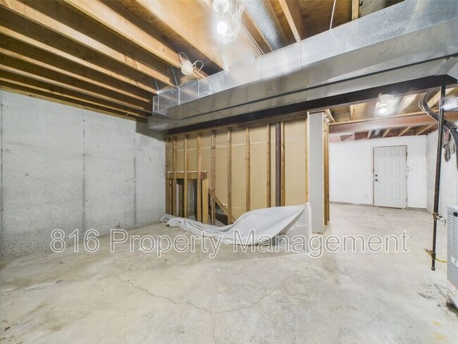 Building Photo - 2314-2316 Monroe Ave