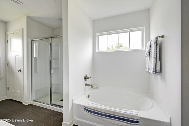 Building Photo - 3407 Grassland Ct