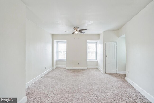 Building Photo - 4373 Cresson St