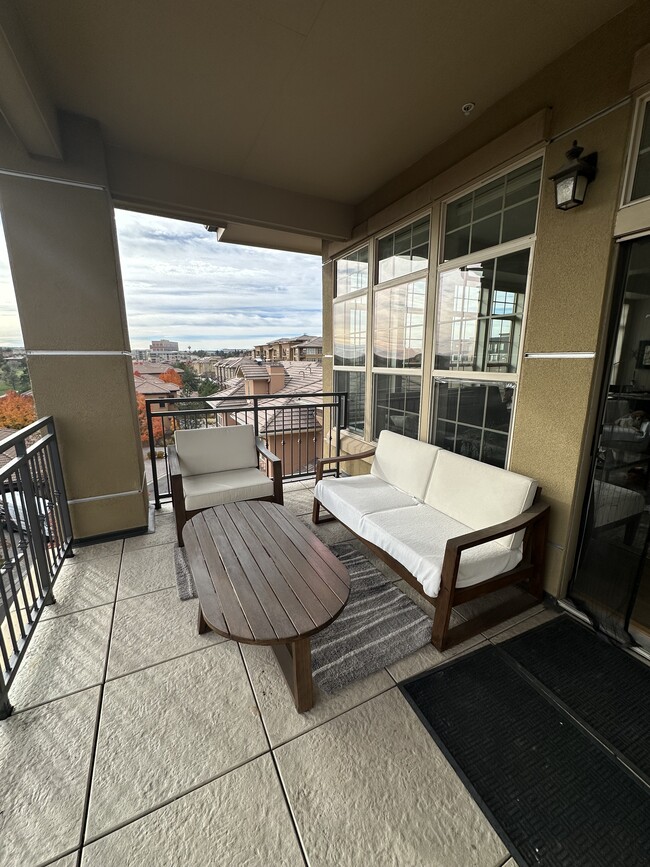 Building Photo - 7820 Inverness Blvd