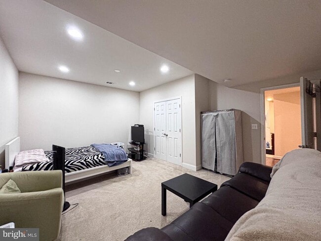 Building Photo - 41523 Cross Canter Dr