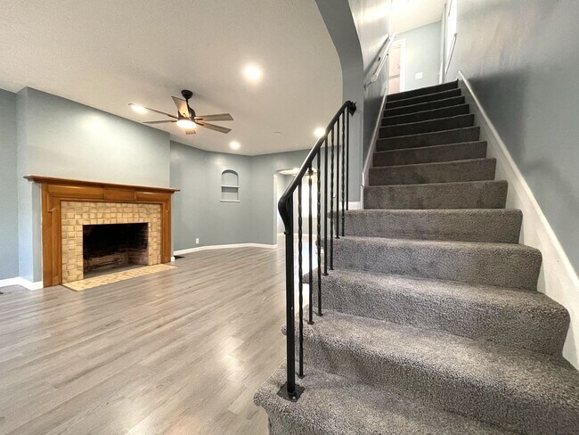 Building Photo - 1283 Linwood Ave