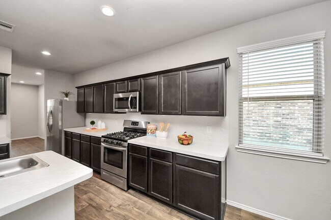 Building Photo - 21234 Bellaria Summit Trail