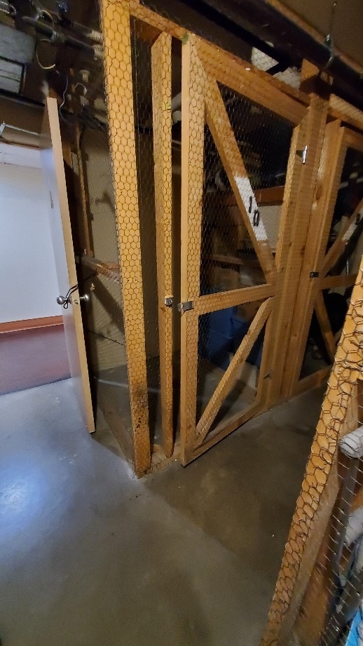 STORAGE CUBICLE - 1331 Park Ave SW