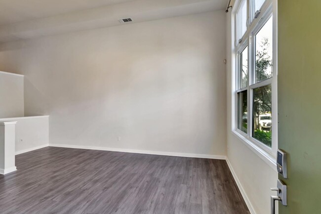 Building Photo - 2925 Glascock St