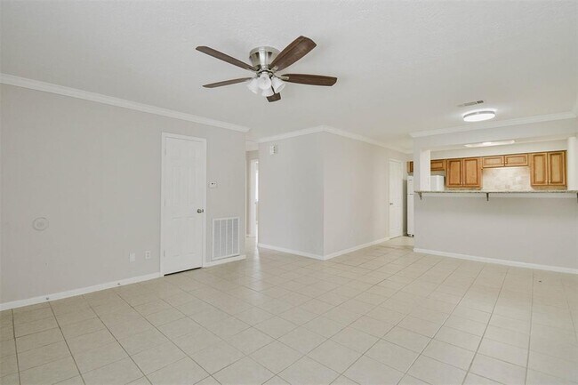 Building Photo - 3 Magnolia Ln