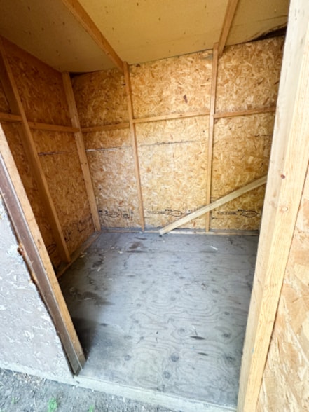 Building Photo - 2006 10th Ave N