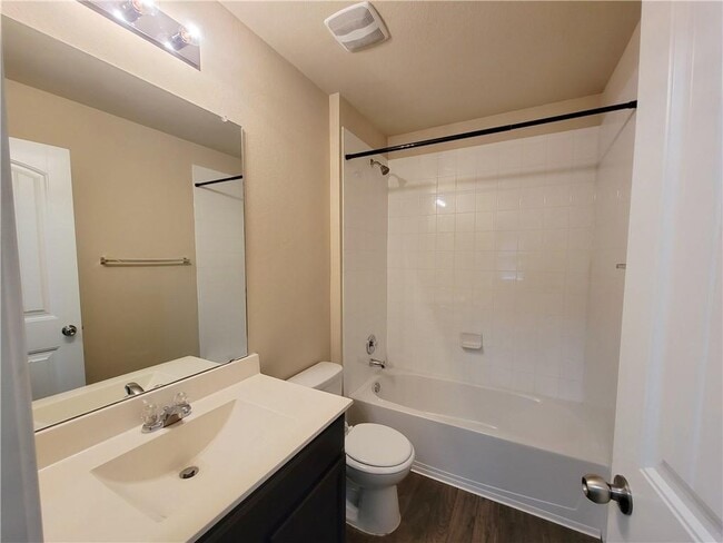 Building Photo - 11924 Riparian Rd