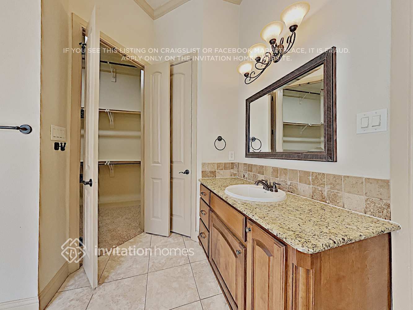 Building Photo - 105 Prairie Dunes Dr