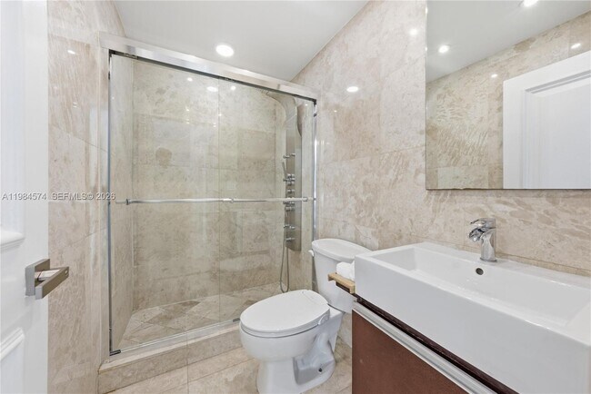 Building Photo - 3401 NE 165th St