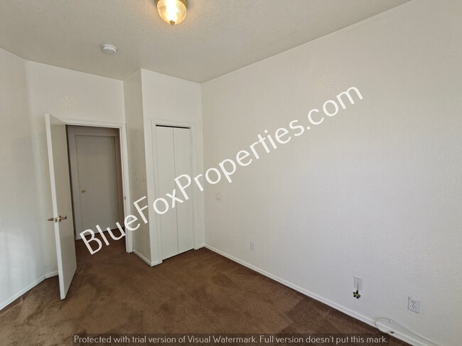 Building Photo - 10057 E Paseo San Bruno