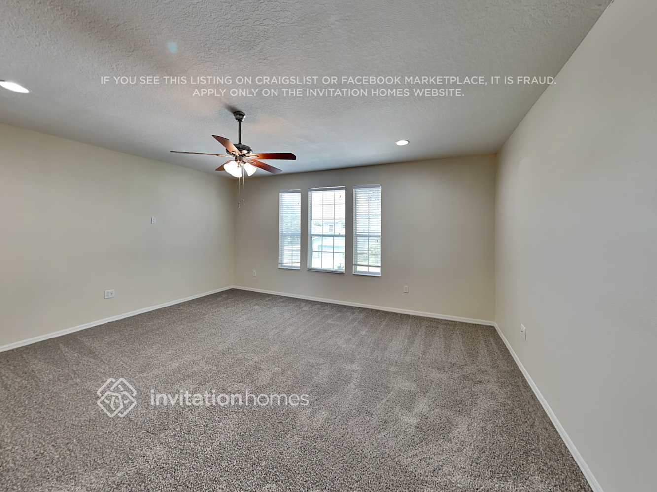 Building Photo - 9447 Wellstone Dr
