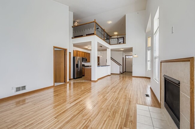 Building Photo - 4579 Half Moon Dr