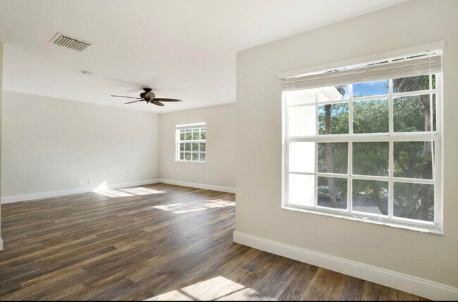 Building Photo - 16097 Poppy Seed Cir