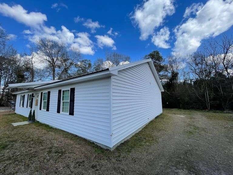 Building Photo - 114 Atkinson Dr