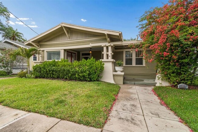 Building Photo - 1107 W Horatio St