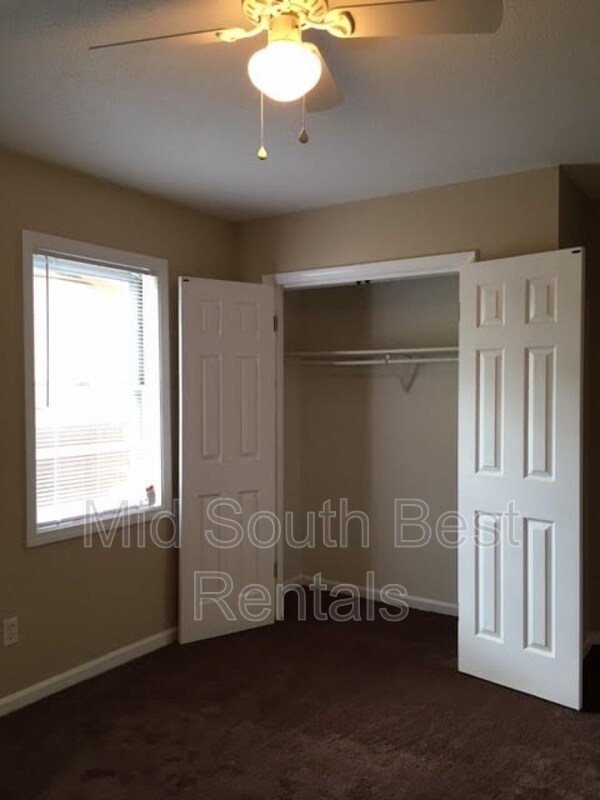 Building Photo - 3644 Tessland Rd