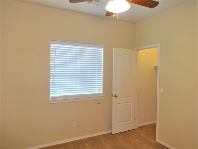 Building Photo - 6612 W Shaw Butte Dr