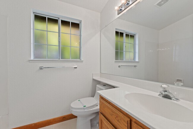 Building Photo - Single Level Home in Northwest Reno