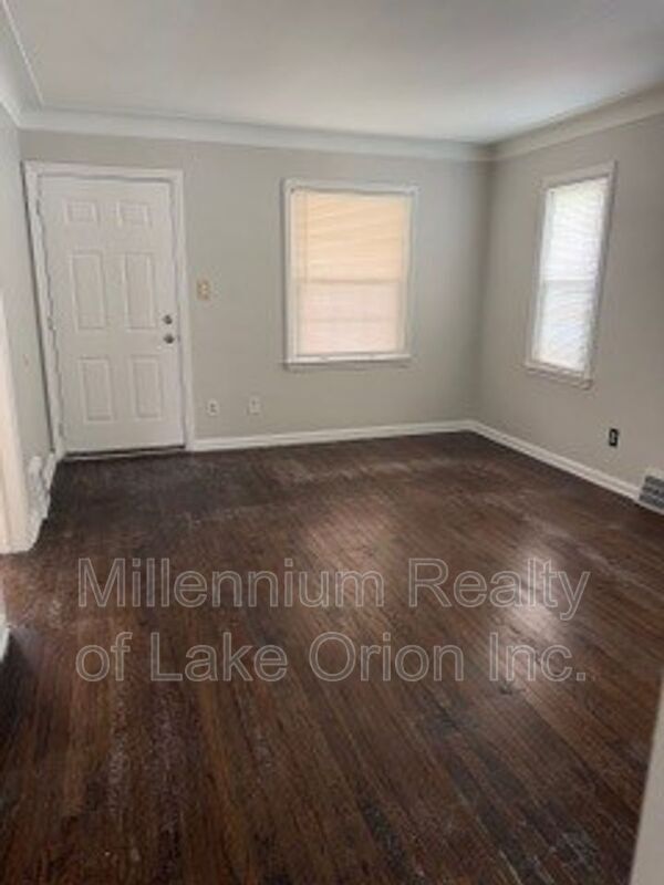 Building Photo - 17798 Eddon St