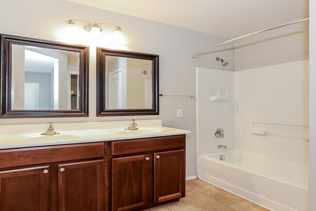 Building Photo - 38021 N Carolina Ave