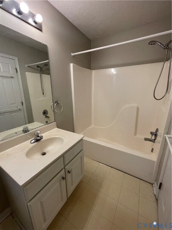 Building Photo - 7806 Fern Hollow Dr