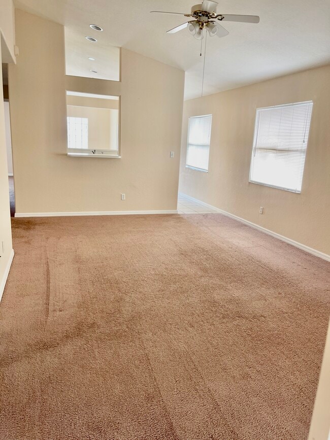 Building Photo - 26734 Little John Ct