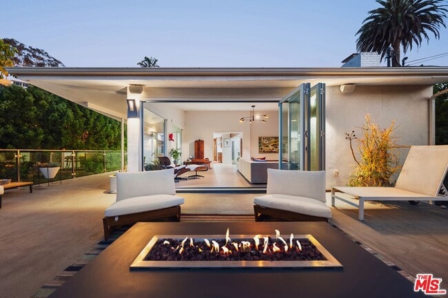 Building Photo - 279 Mabery Rd