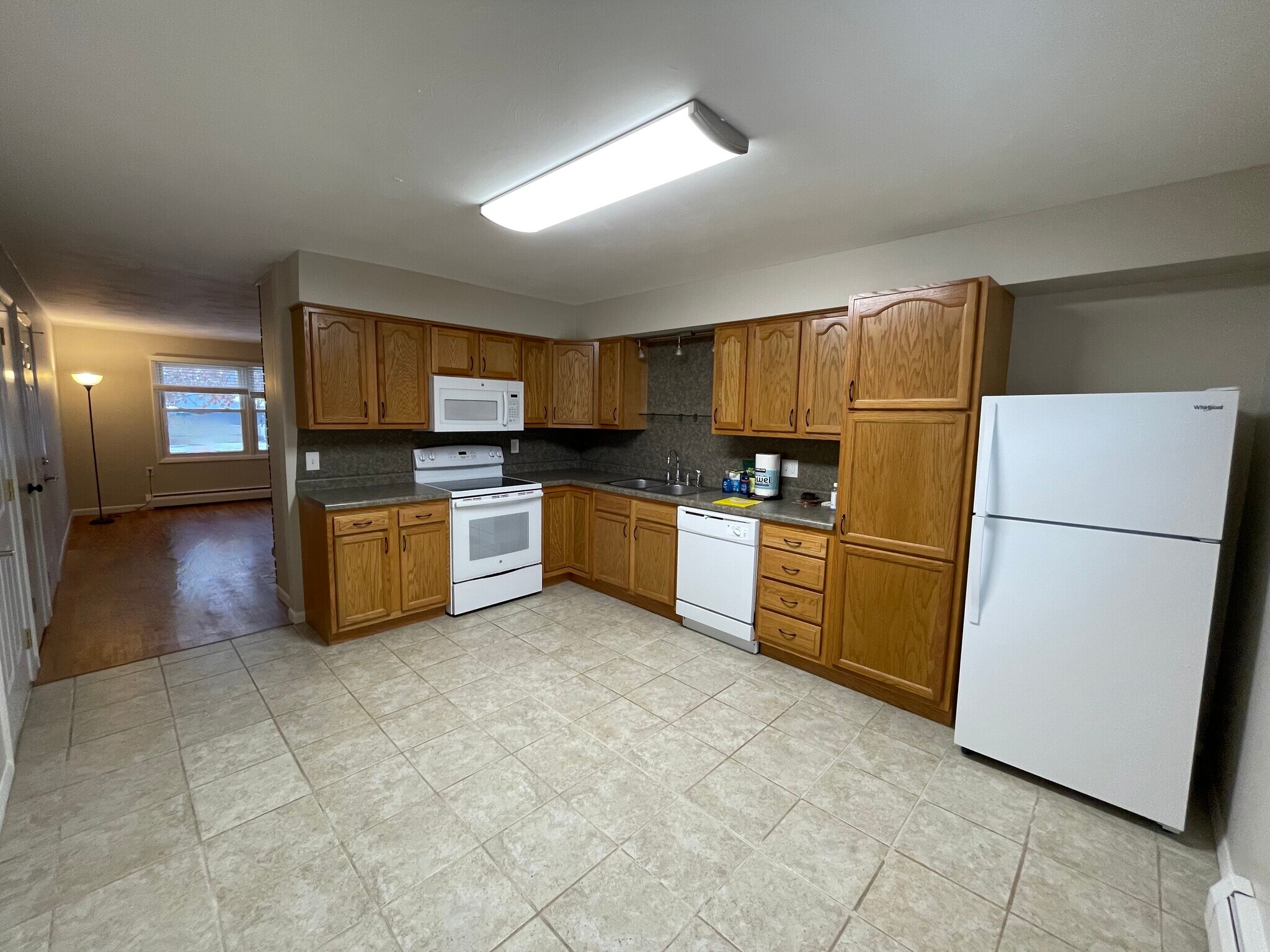 Building Photo - 24306 W McGillen Ave