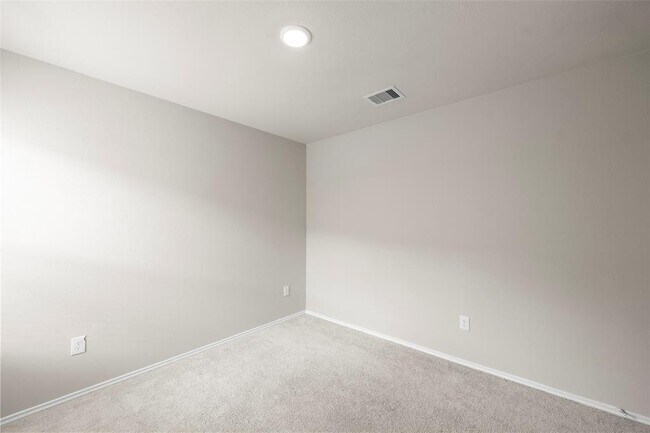 Building Photo - 513 Bonnerville Ln