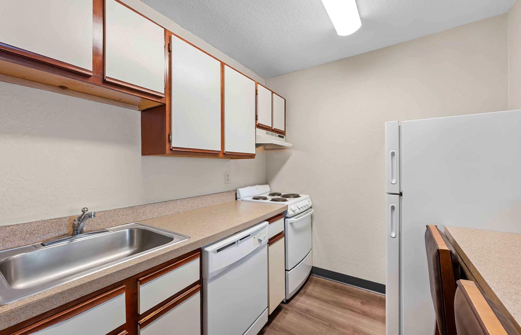 Building Photo - Furnished Studio-Fort Wayne - North